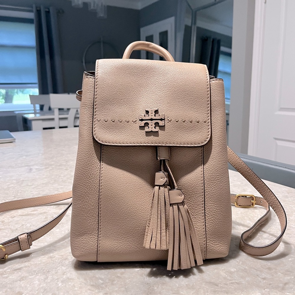 TORY BURCH BACKPACK 🎒